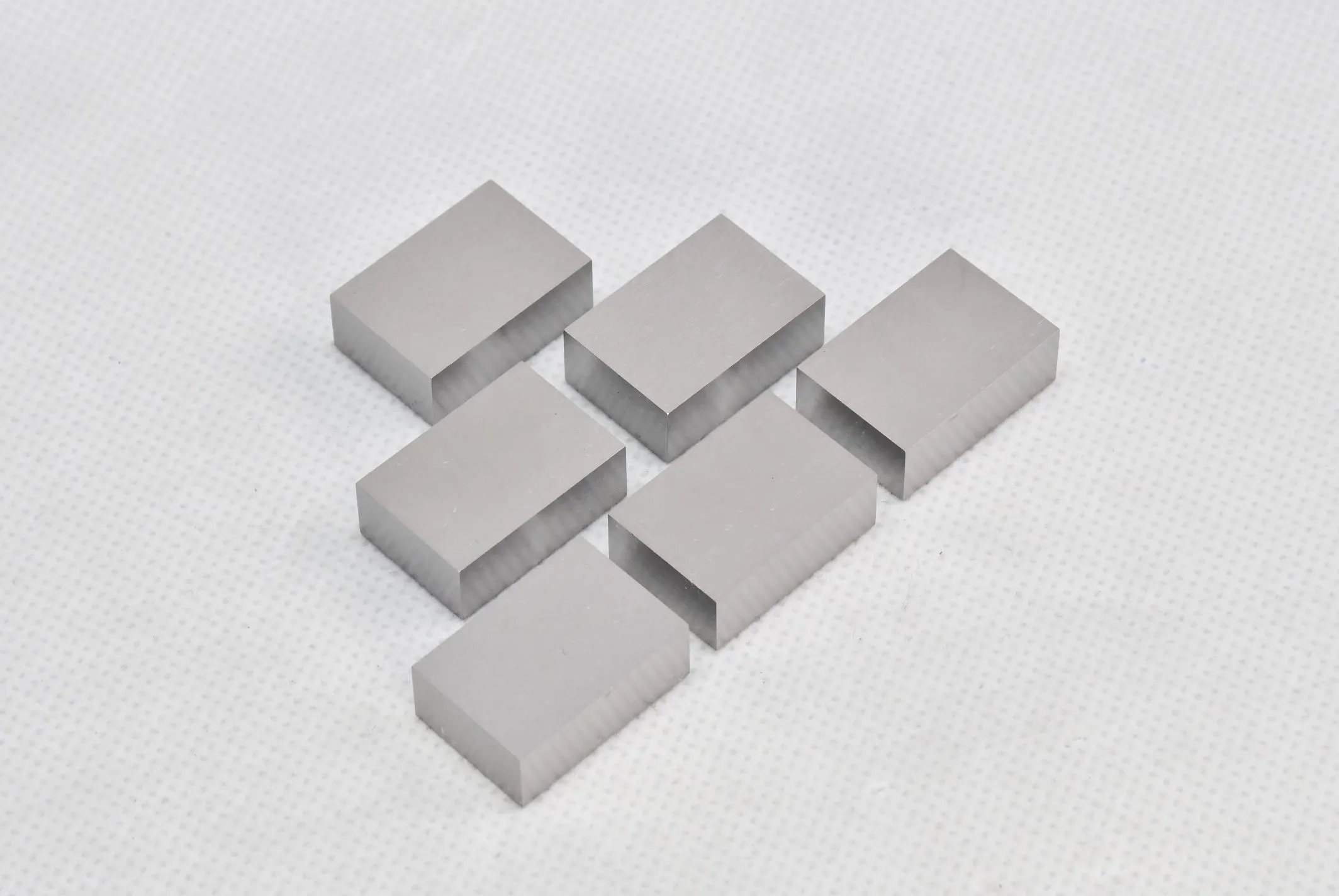 2025년 텅스텐 가격이 급등한 원인은 무엇입니까?