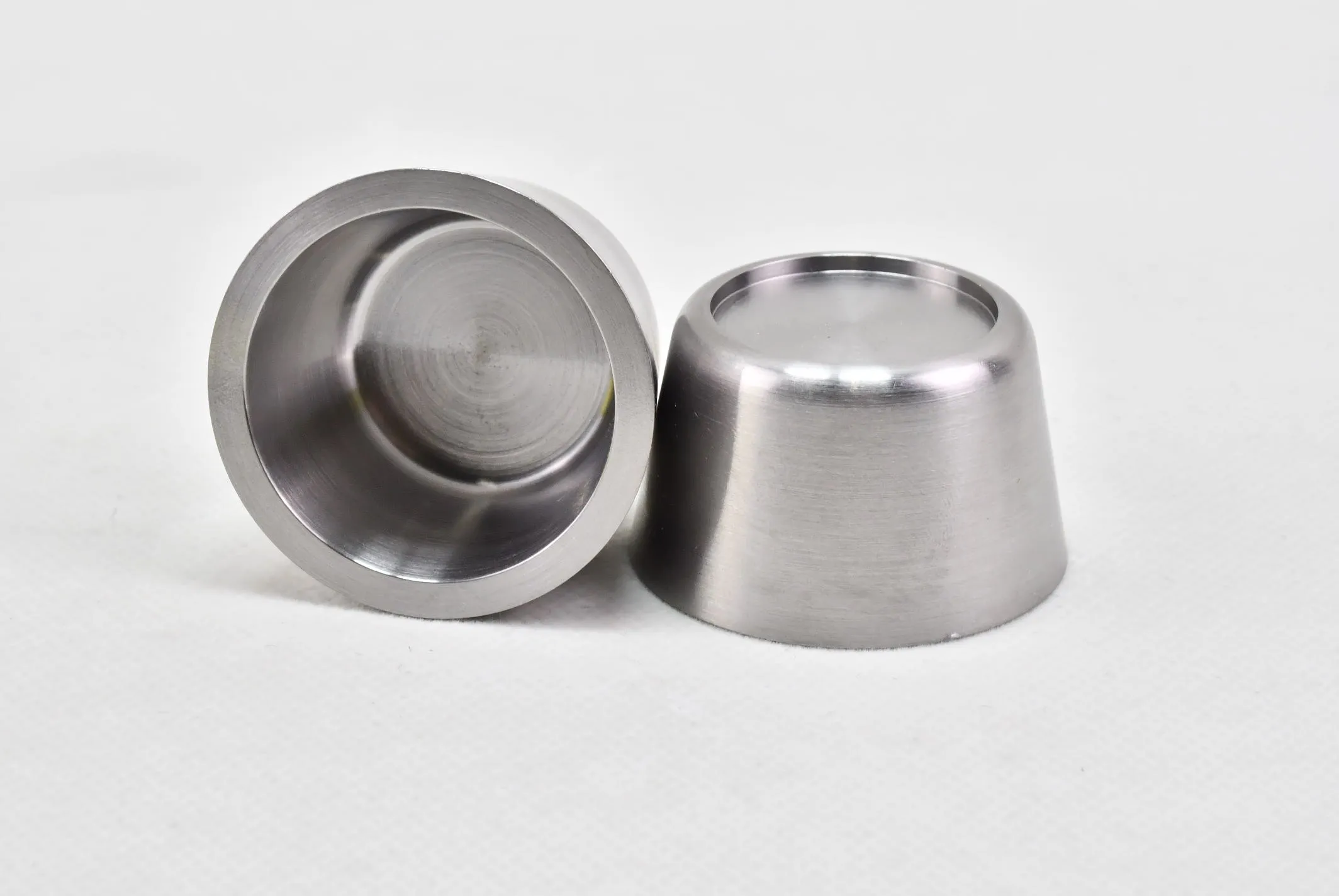 텅스텐 도가니의 적용 분야는 무엇입니까?